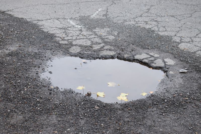 Asphalt Pothole Repair in Orange County, CA